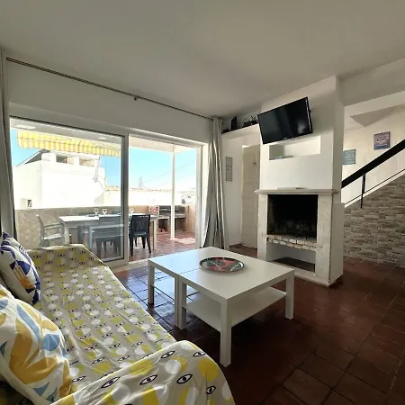 Terraza - Center Hideaway אלבופיירה